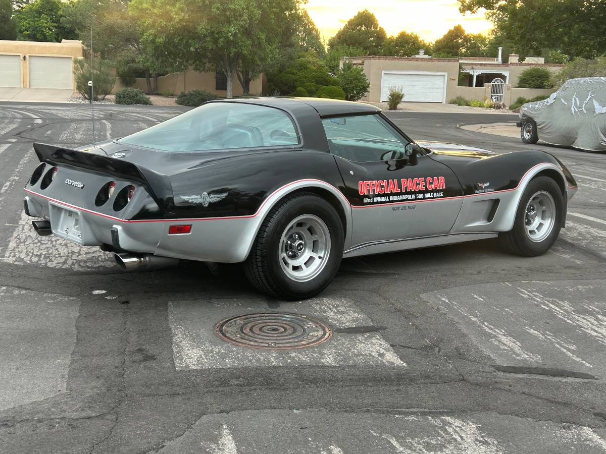 Chevy-corvette-1978-3