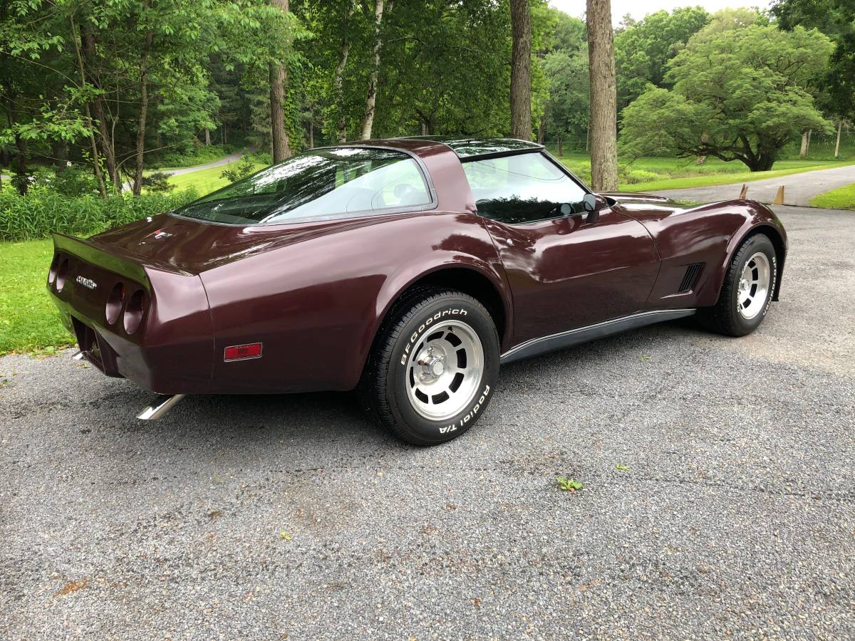 Chevy-corvette-1980-1