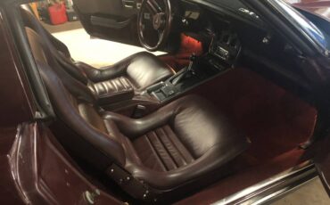 Chevy-corvette-1980-3