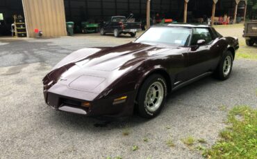 Chevy-corvette-1980-7