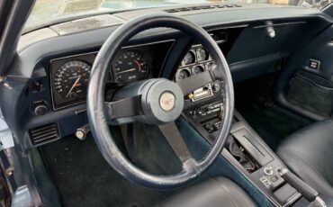Chevy-corvette-1982-blue-13
