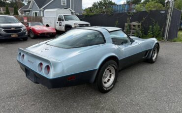 Chevy-corvette-1982-blue-4