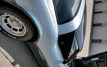 Chevy-corvette-1982-blue-6