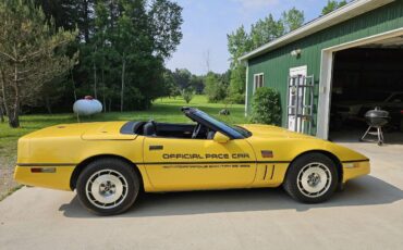 Chevy-corvette-1986-yellow-1