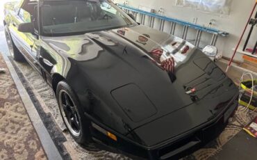Chevy-corvette-1988-black-4