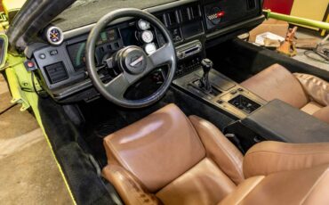 Chevy-corvette-1988-green-8