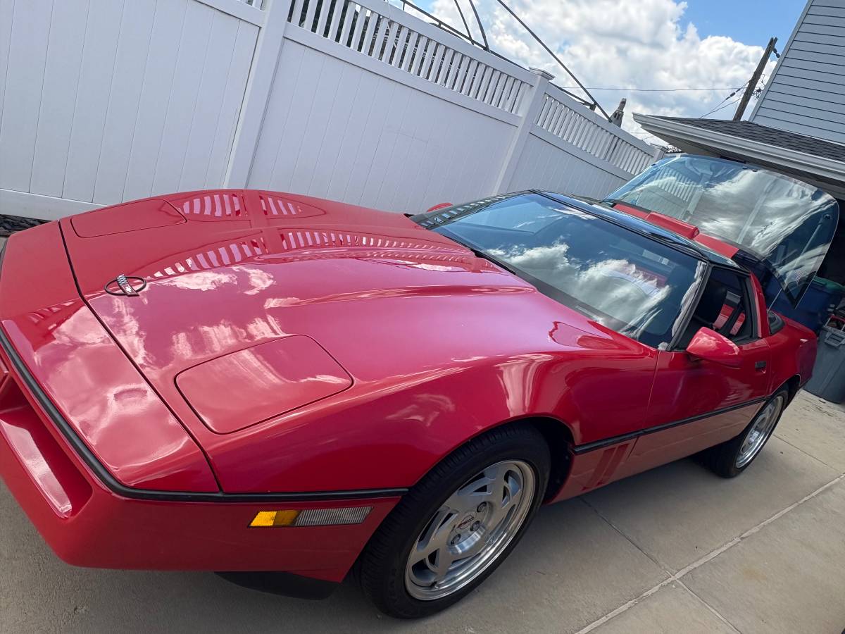 Chevy-corvette-1990-red-17