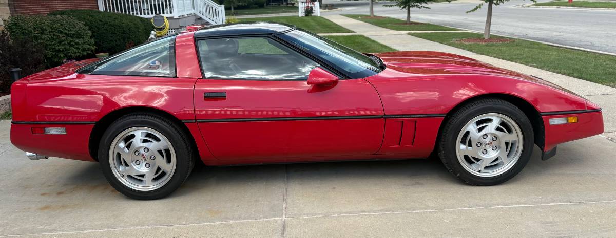 Chevy-corvette-1990-red-3