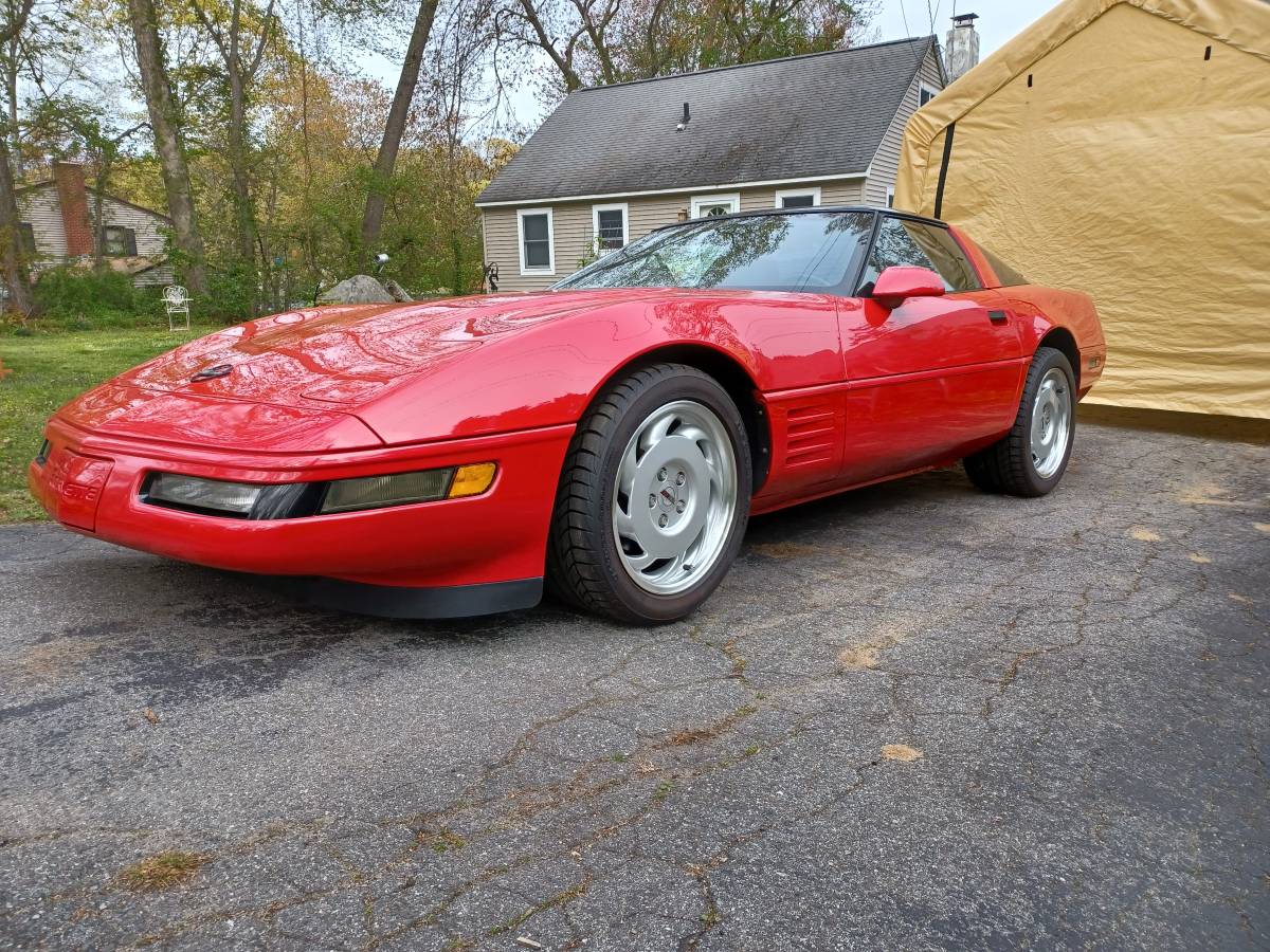 Chevy-corvette-1991-red-1
