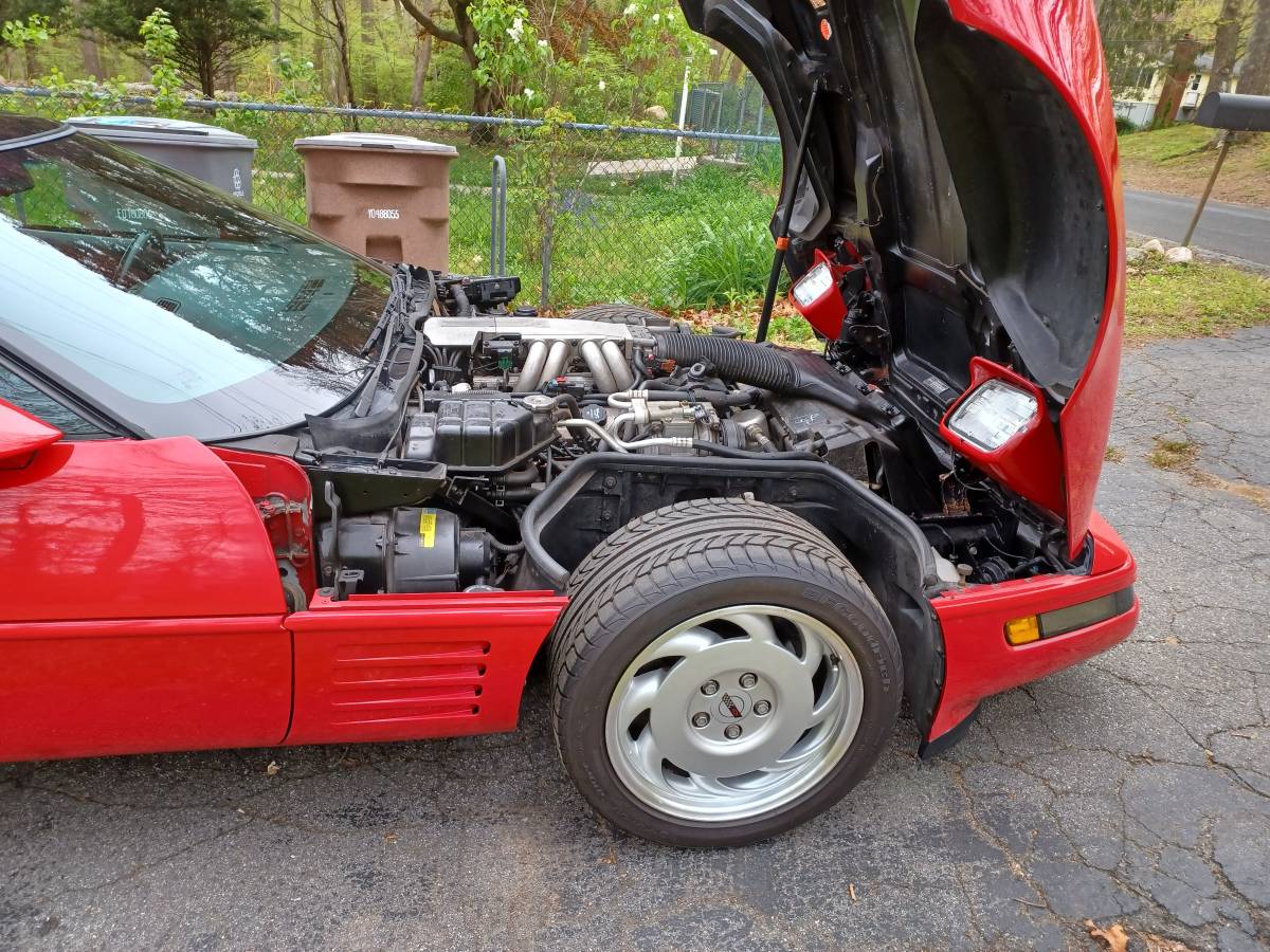 Chevy-corvette-1991-red-4