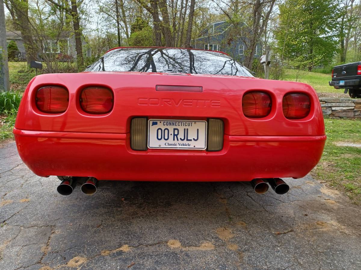 Chevy-corvette-1991-red