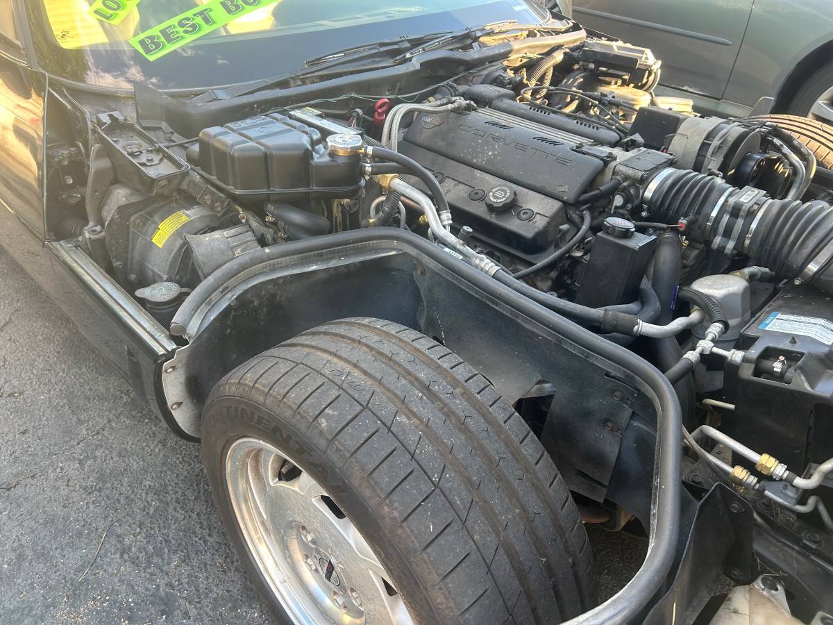 Chevy-corvette-1995-green-20