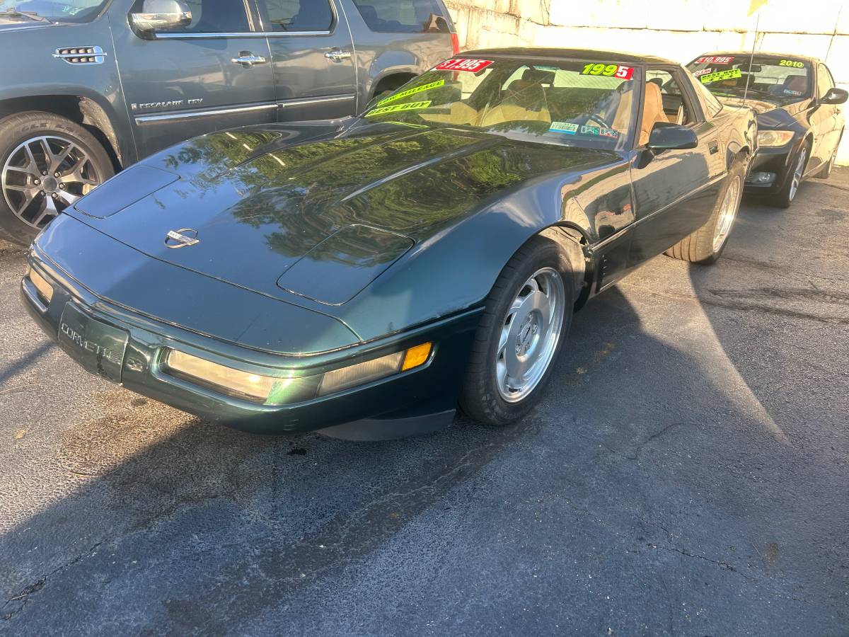 Chevy-corvette-1995-green-4