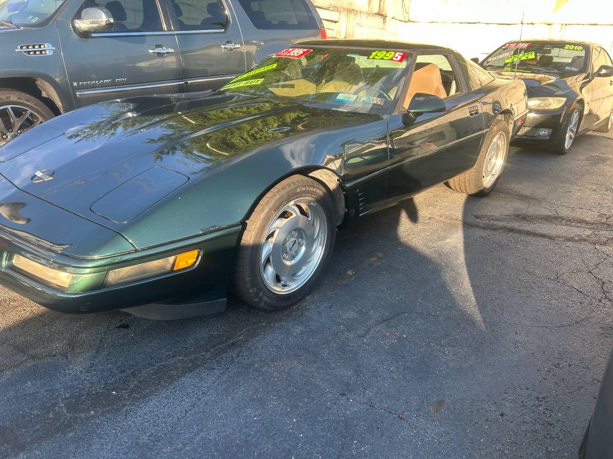 Chevy-corvette-1995-green-5