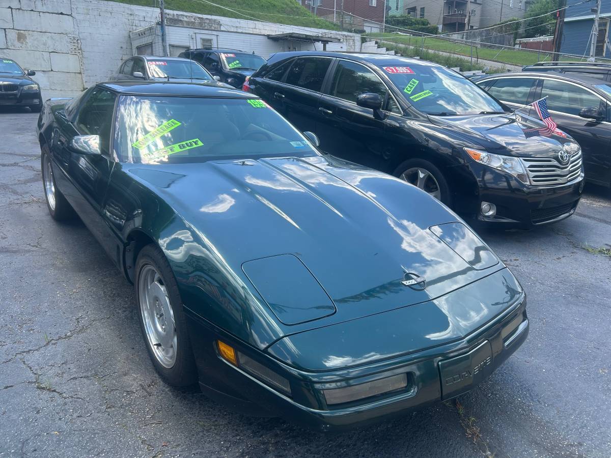 Chevy-corvette-1995-green