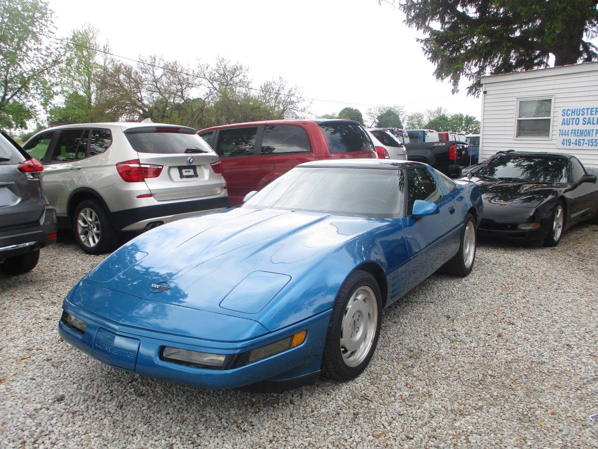Chevy-corvette-52k-1991-blue-1
