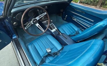 Chevy-corvette-convertible-1968-blue-7