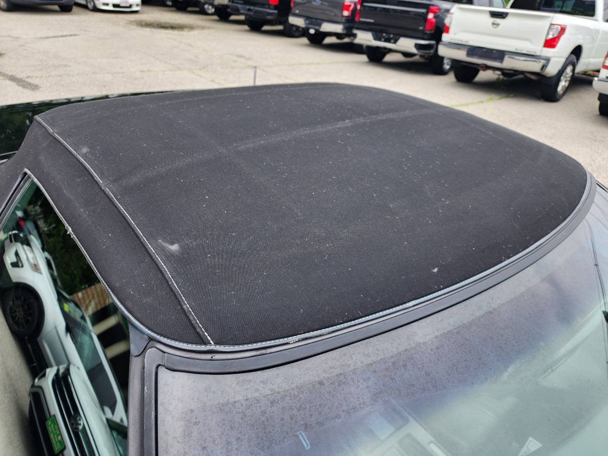 Chevy-corvette-convertible-1991-black-18