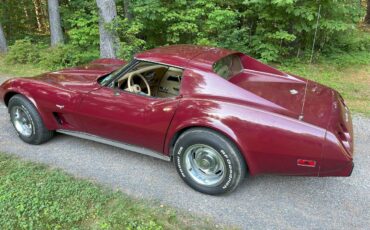 Chevy-corvette-coupe-1977-custom-8
