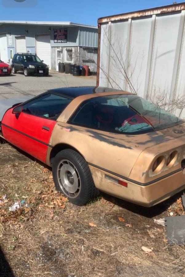 Chevy-corvette-coupe-1984-custom-12