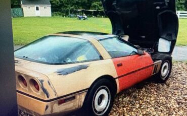 Chevy-corvette-coupe-1984-custom-14