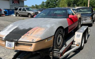 Chevy-corvette-coupe-1984-custom-5