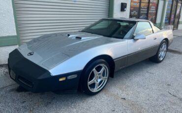 Chevy-corvette-coupe-1984-silver-12