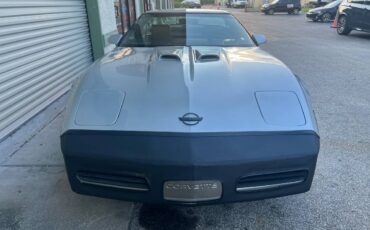 Chevy-corvette-coupe-1984-silver-2