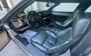 Chevy-corvette-coupe-1984-silver-4