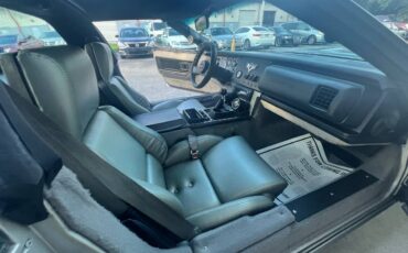 Chevy-corvette-coupe-1984-silver-9