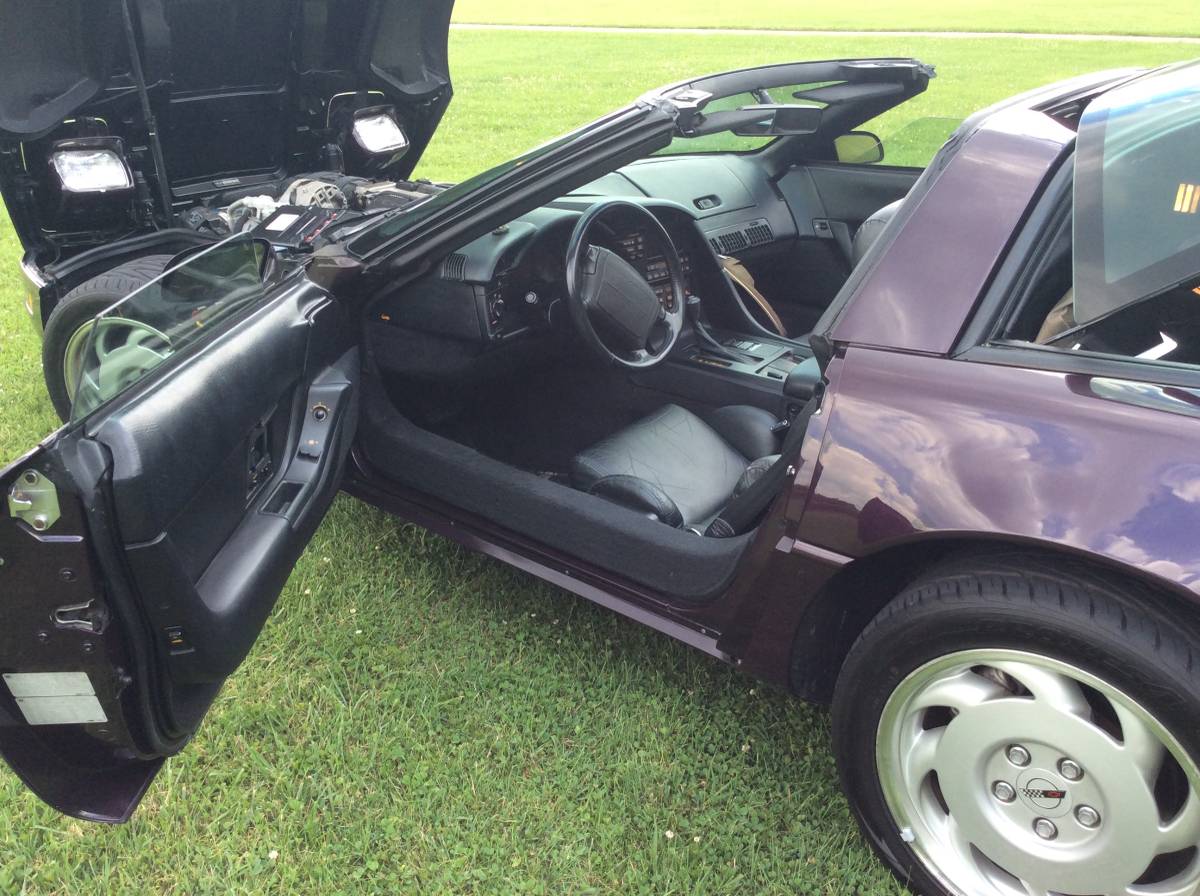 Chevy-corvette-coupe-1992-purple-2