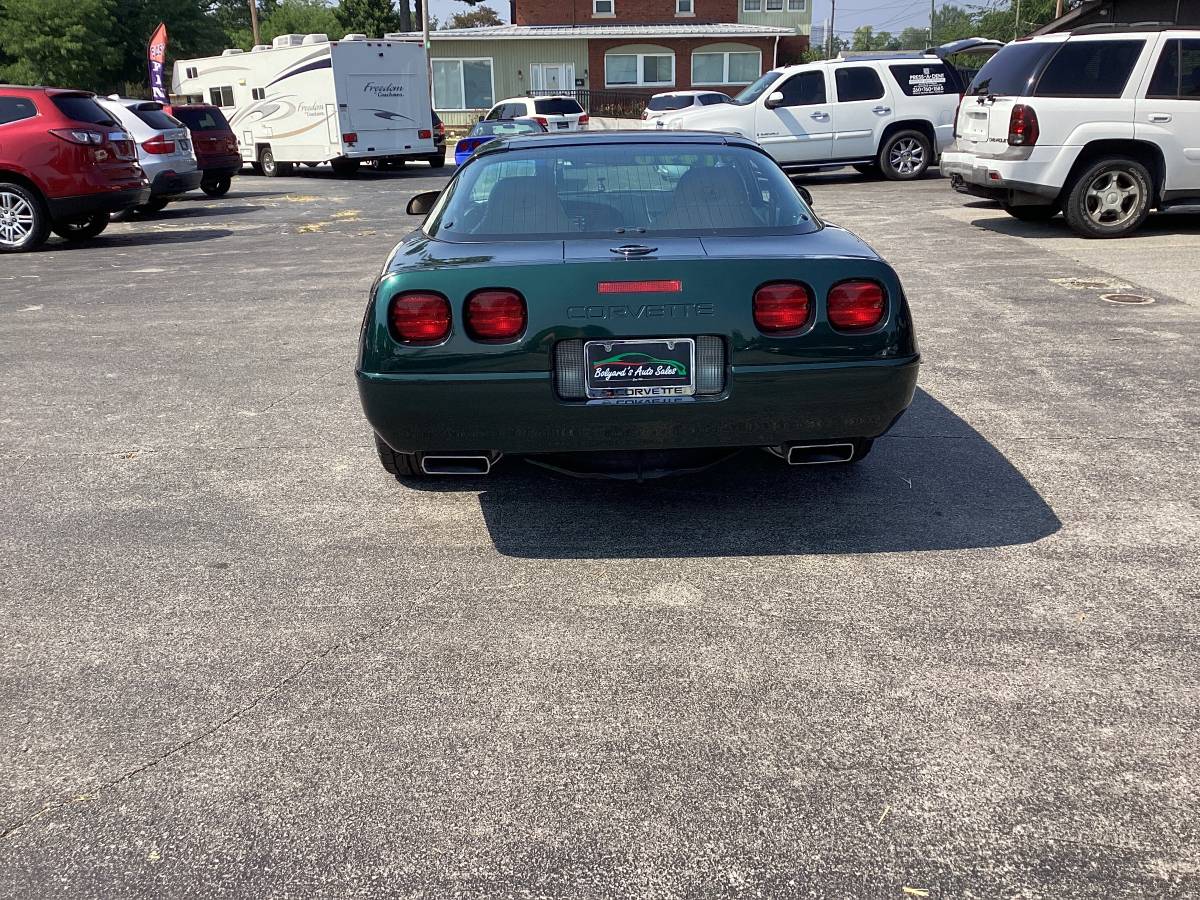 Chevy-corvette-coupe-1995-13