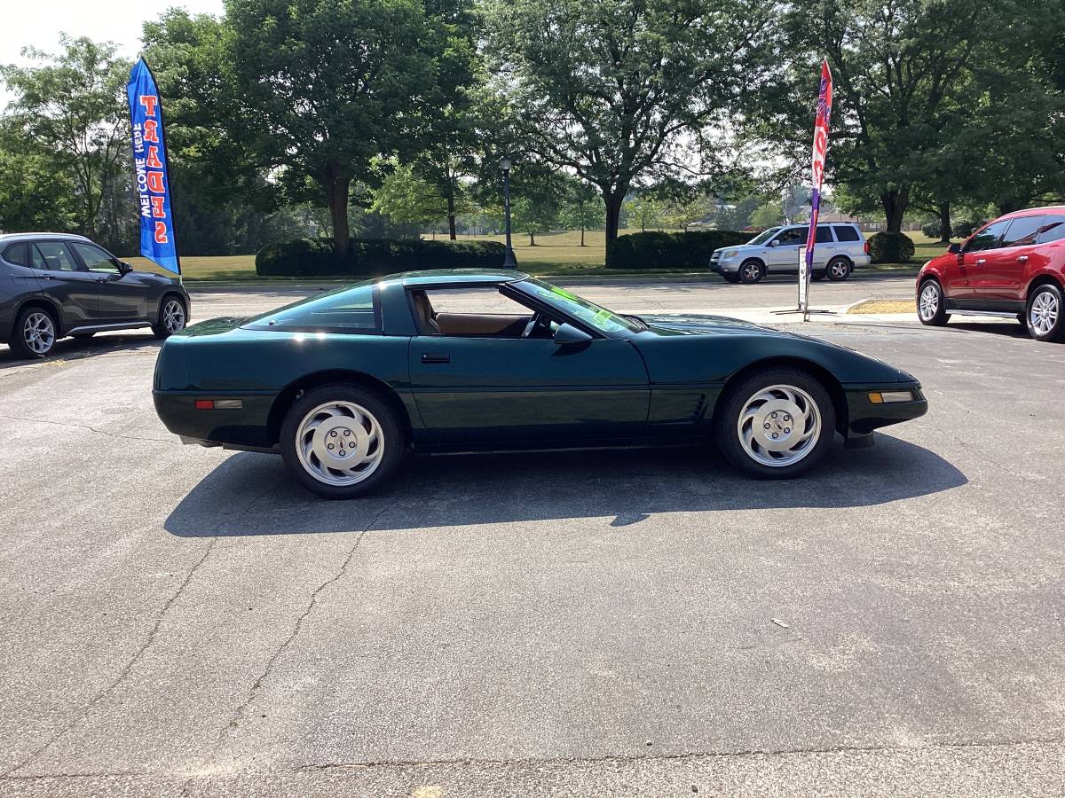 Chevy-corvette-coupe-1995-14