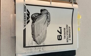 Chevy-corvette-l-82-1979-black-7