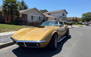 Chevy-corvette-stingray-1969-custom-8