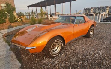 Chevy-corvette-stingray-coupe-1972-orange-11