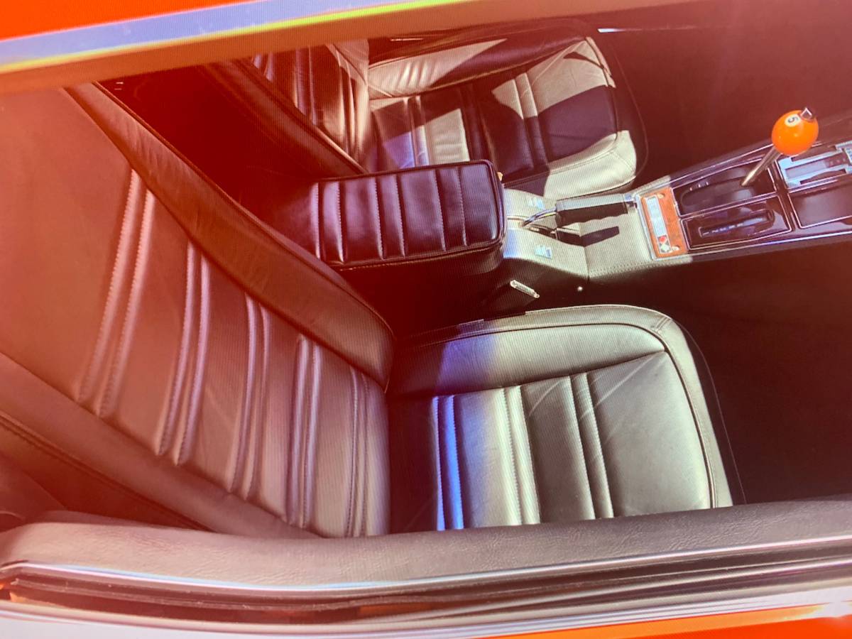 Chevy-corvette-stingray-coupe-1976-orange-6