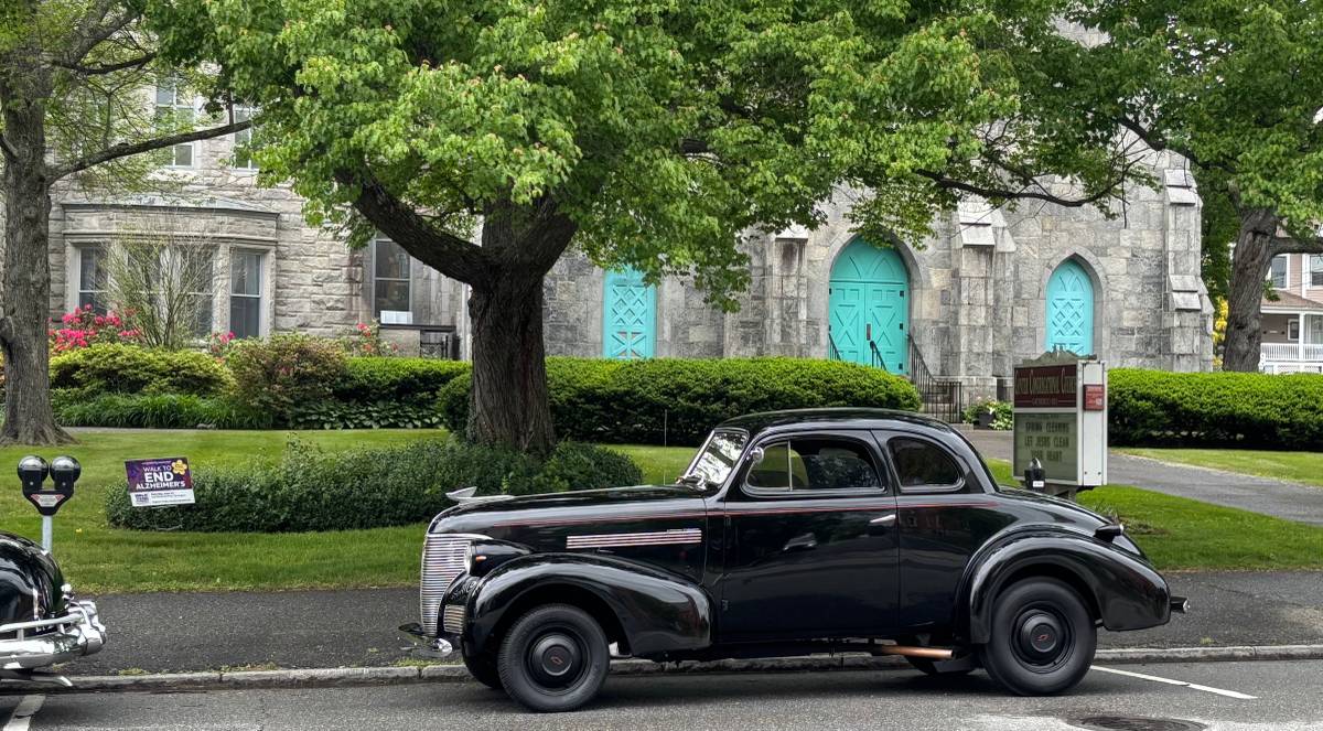 Chevy-coupe-1939-black-1