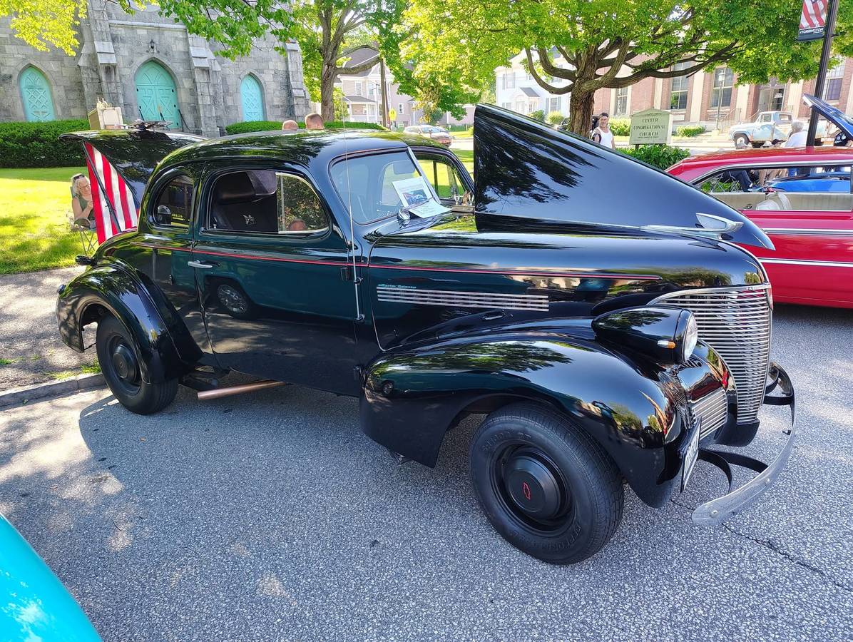 Chevy-coupe-1939-black-14