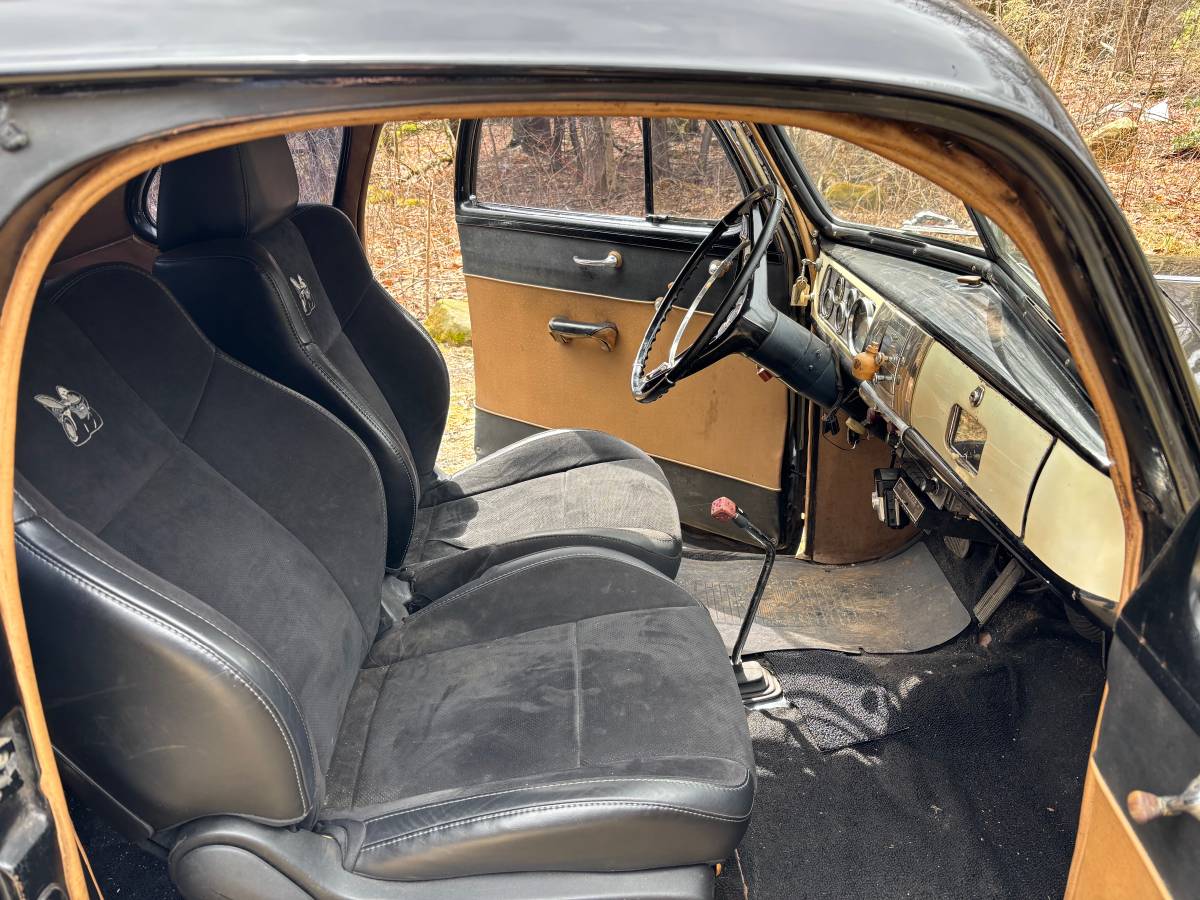 Chevy-coupe-1939-black-9
