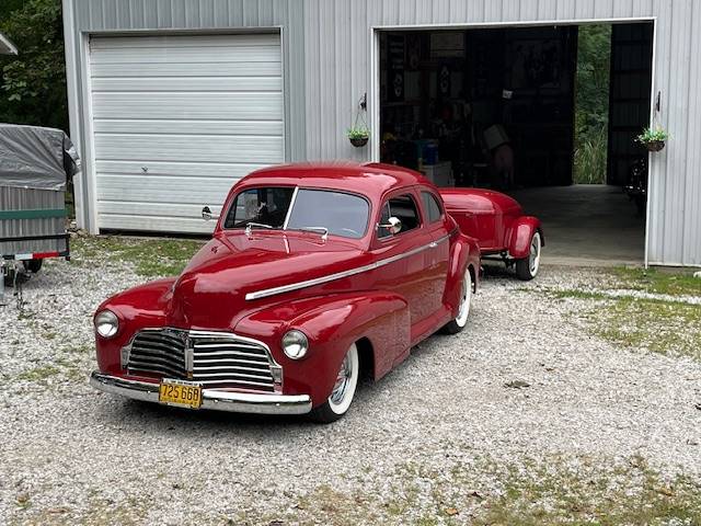 Chevy-coupe-1942-red-1