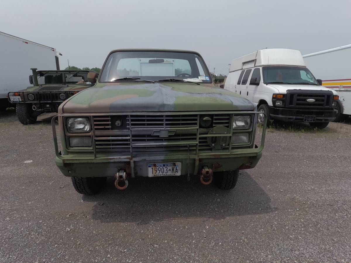 Chevy-cucv-diesel-1985-green-2