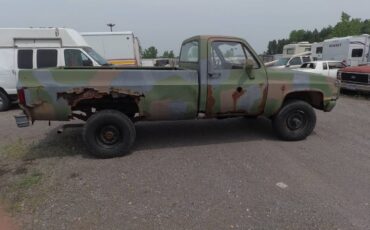 Chevy-cucv-diesel-1985-green