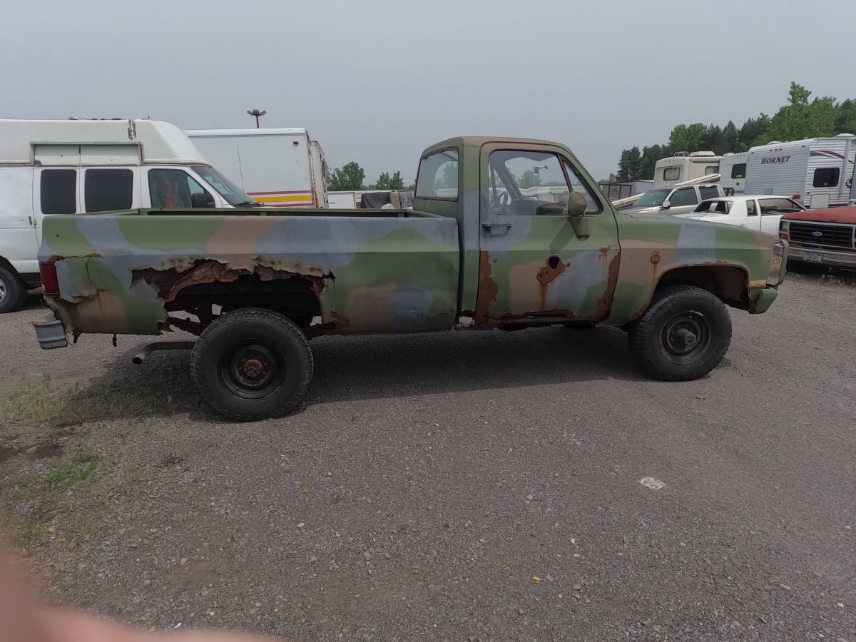 Chevy-cucv-diesel-1985-green
