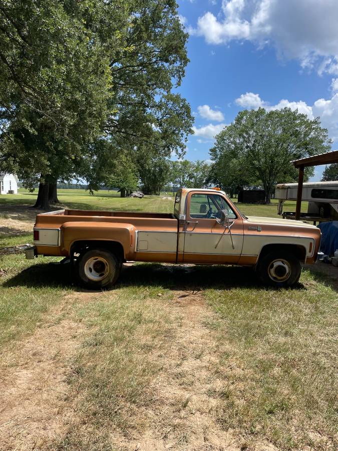 Chevy-custom-1979-brown-1