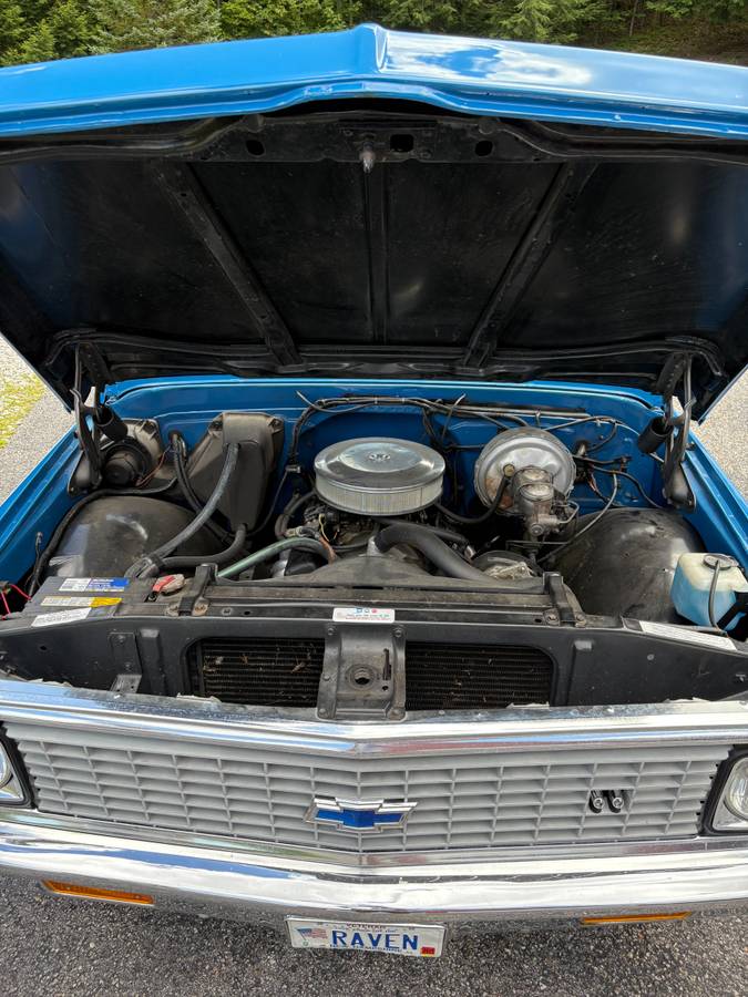 Chevy-custom-camper-1972-blue-1