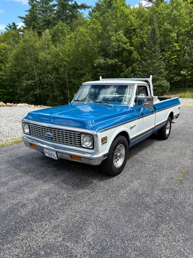 Chevy-custom-camper-1972-blue-2