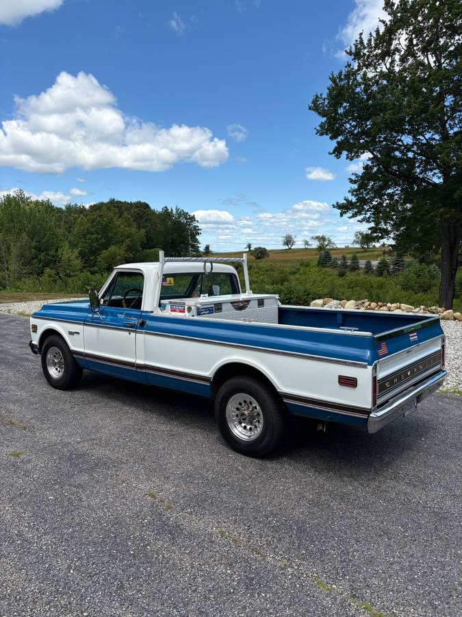 Chevy-custom-camper-1972-blue-3