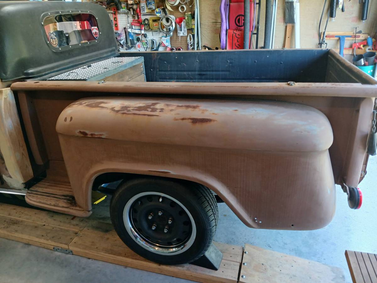 Chevy-deluxe-1949-16