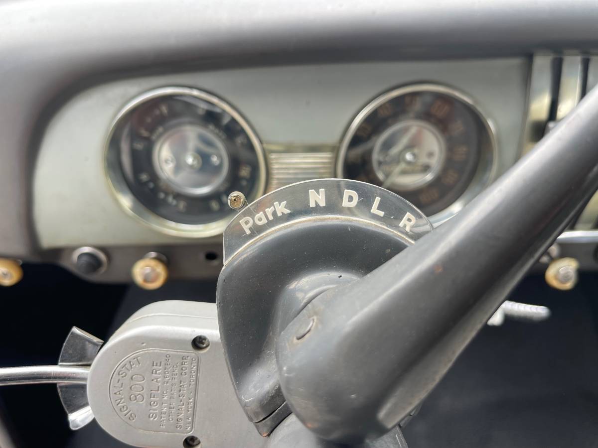 Chevy-deluxe-1951-12